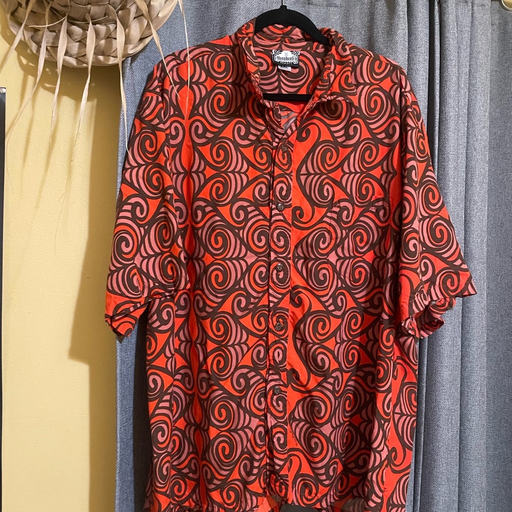 Manuhealii aloha shirt